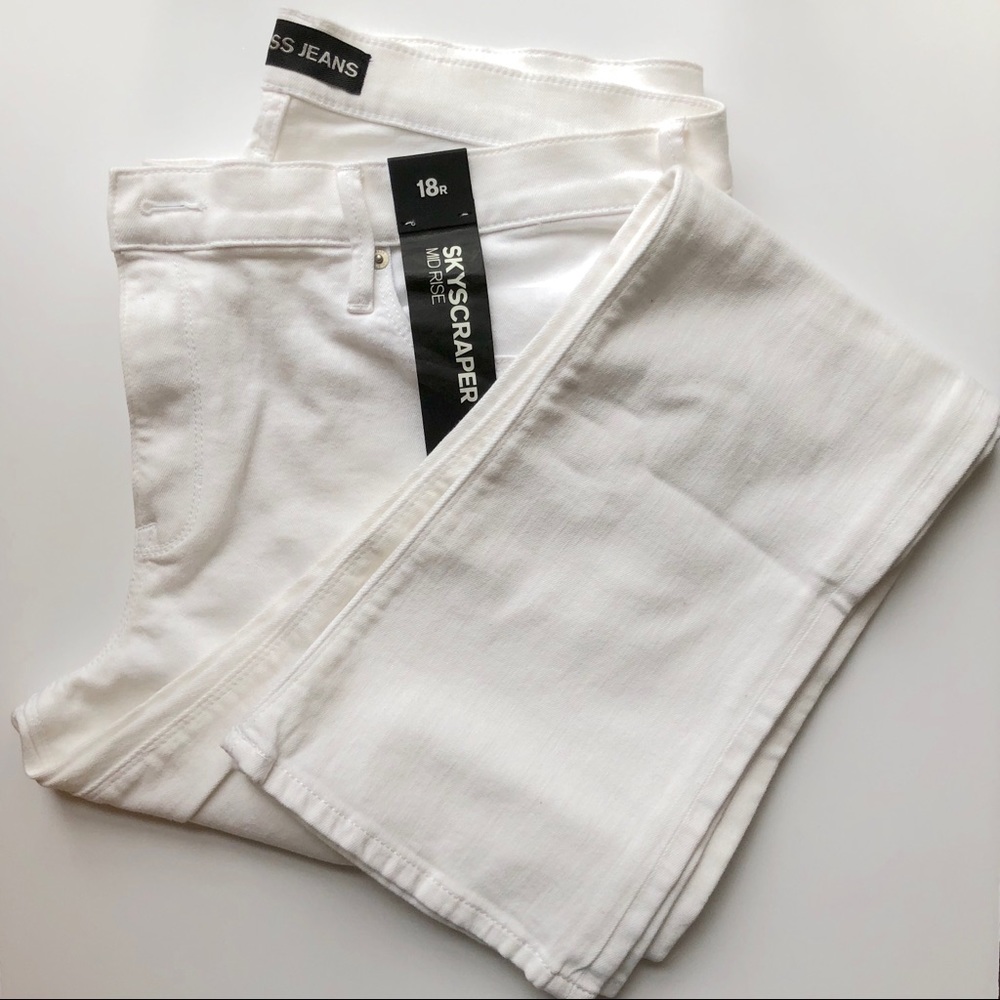 EXPRESS Midrise Skyscraper Jeans